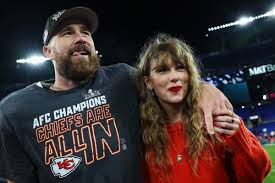 Taylor Swift and Travis Kelce Announce Engagement